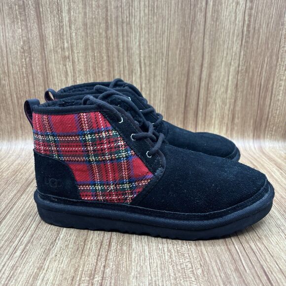 UGG NEUMEL II TARTAN PLAID KID/ WOMEN BOOT SUEDE BLACK US YOUTH 6/ WOMEN 7 - Picture 1 of 8